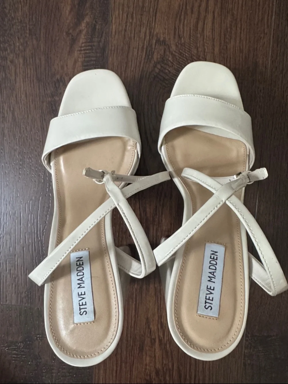 STEVE MADDEN LESSA BONE PATENT PLATFORM SANDALS OFF WHITE ANKLE STRAPS 9.5 NEW